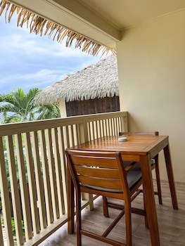 Castaway Resort