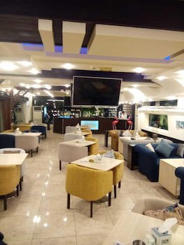 Captain's Hotel