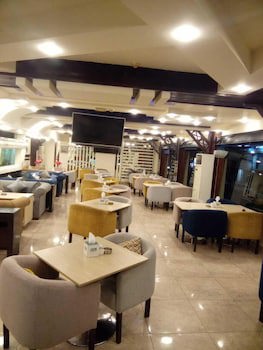 Captain's Hotel