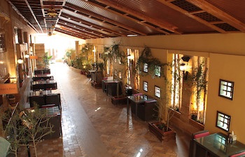 Captain's Hotel