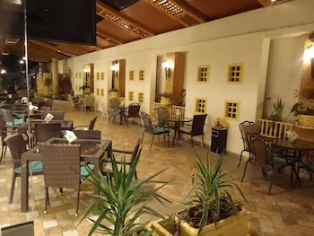 Captain's Hotel