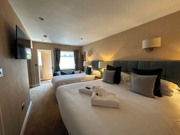 Chester Court Hotel