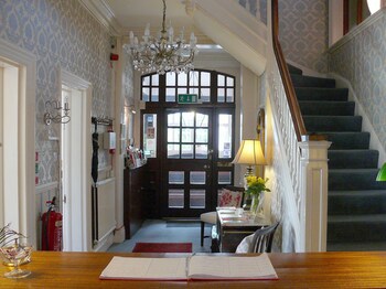 Chester Court Hotel