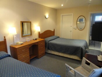 Chester Court Hotel