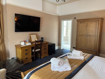 Chester Court Hotel