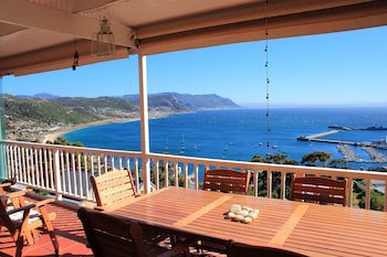Albatross Guest House