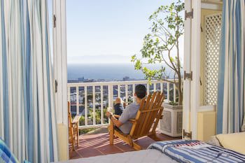 Albatross Guest House