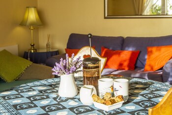 Albatross Guest House