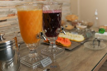 Villa Canoas Hotel