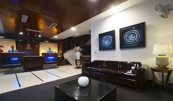 Hotel Aura