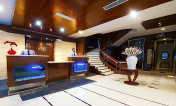 Hotel Aura