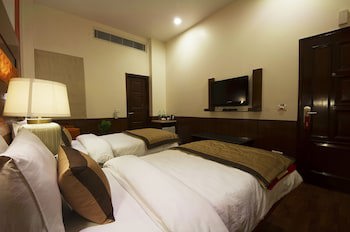 Hotel Aura