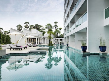 Chanalai Romantica Resort Kata Beach - Adults Only