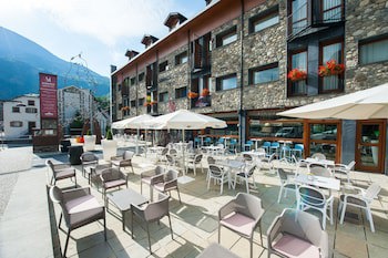 Sommos Hotel Aneto
