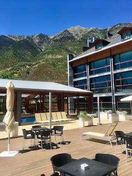 Sommos Hotel Aneto