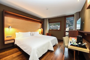 Sommos Hotel Aneto