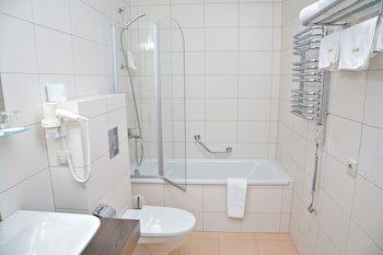 Ararat All Suites Hotel