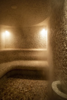 Ararat All Suites Hotel