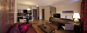 Ararat All Suites Hotel