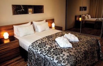 Ararat All Suites Hotel