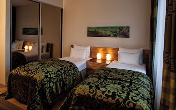 Ararat All Suites Hotel