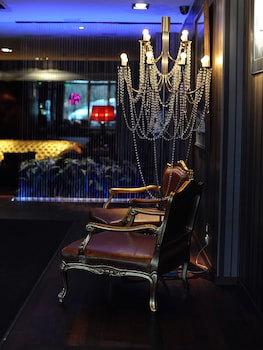 Ararat All Suites Hotel