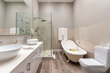 Cloud 9 Boutique Hotel And Spa