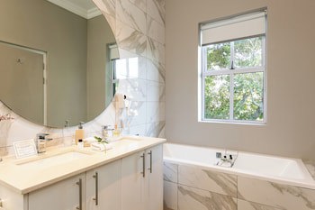 Cloud 9 Boutique Hotel And Spa