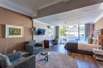 Cloud 9 Boutique Hotel And Spa