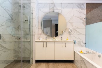 Cloud 9 Boutique Hotel And Spa