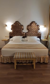 Las Casas De La Juderia Hotel