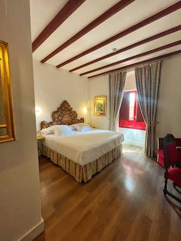 Las Casas De La Juderia Hotel