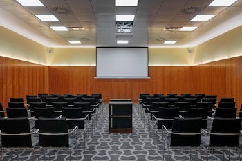 Le Meridien Oran Hotel & Convention Centre
