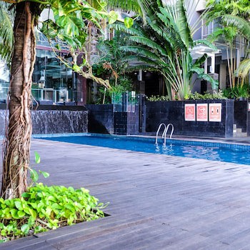 Golden Tulip Balikpapan Hotel & Suites