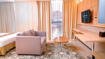 Golden Tulip Balikpapan Hotel & Suites