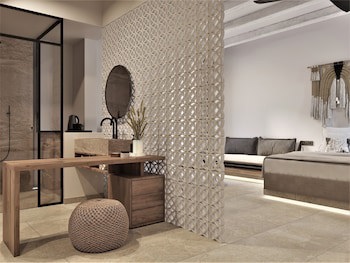 F Fine Suites- Adults Only galeri fotoğrafı