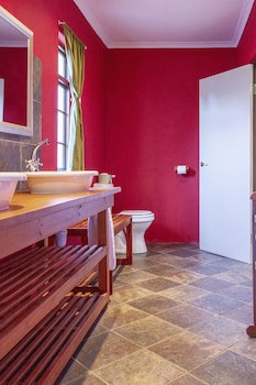 Airlies Guest House