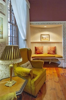 Airlies Guest House