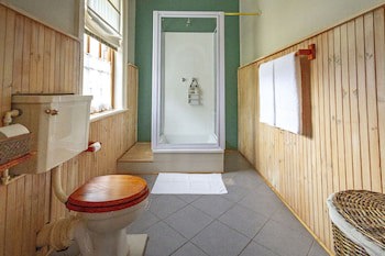 Airlies Guest House