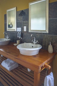 Airlies Guest House