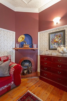 Airlies Guest House