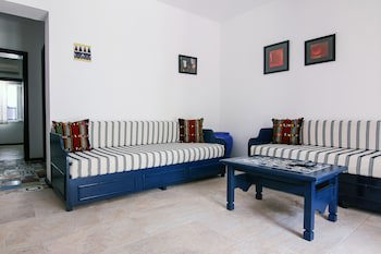 Süit(2 Twin Beds and 2 Twin Sofa Beds)