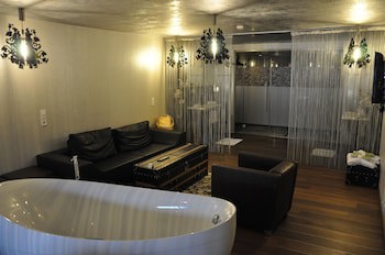 Hotel Alpine Palace
