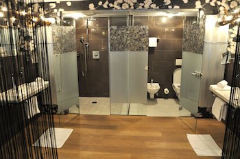 Hotel Alpine Palace