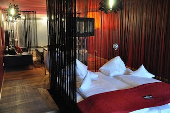 Hotel Alpine Palace