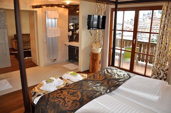 Hotel Alpine Palace
