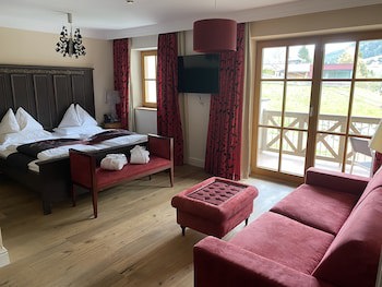 Hotel Alpine Palace