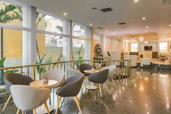 Hotel Villa De Laredo