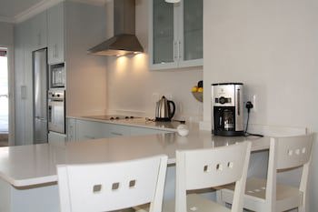 Super Tubes Guesthouse