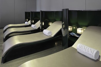 Armani Hotel Dubai, Burj Khalifa